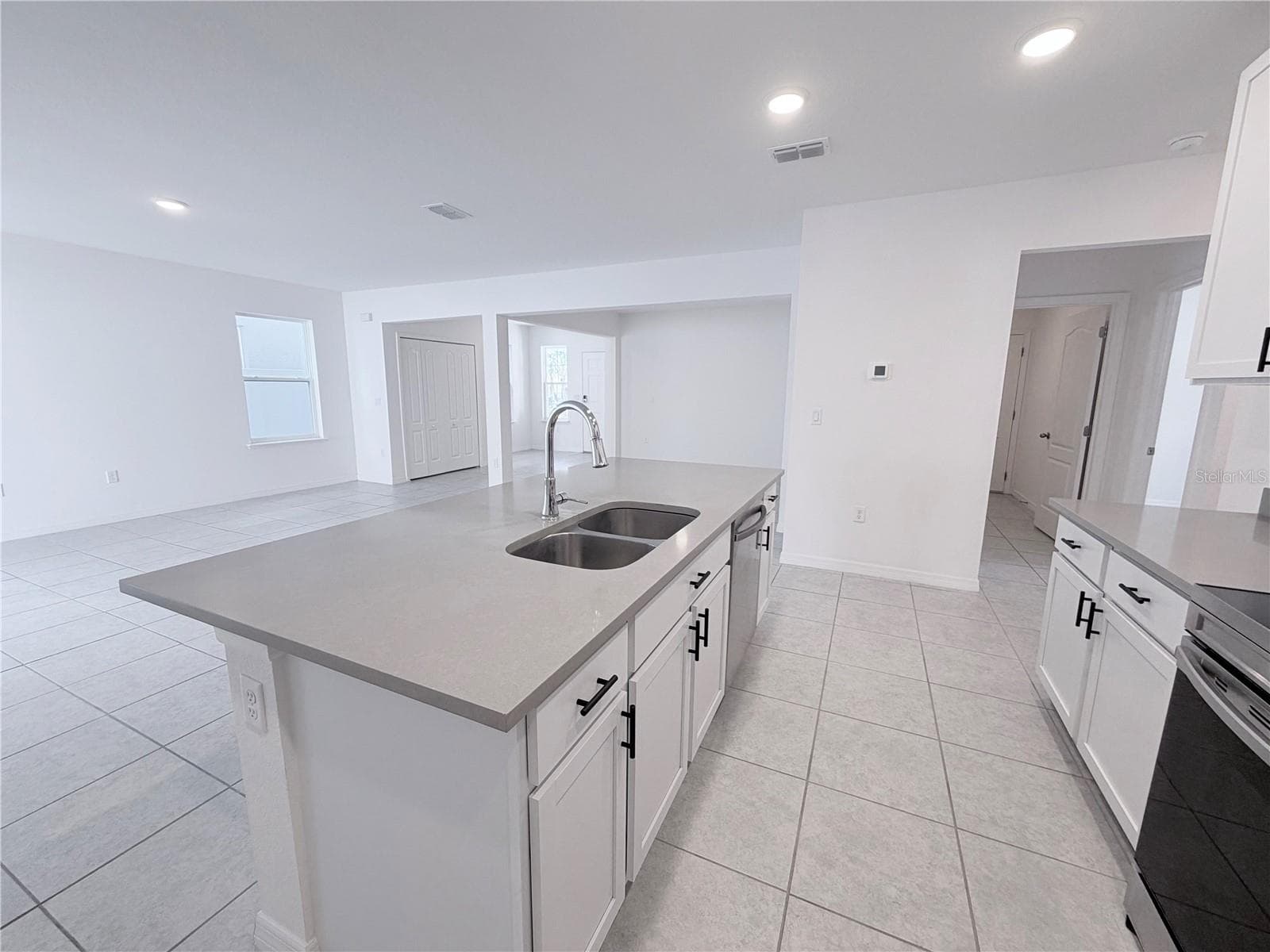 Single Family Residence at 2021 CANTON PARK DR, WINTER HAVEN, photo 42 of 92