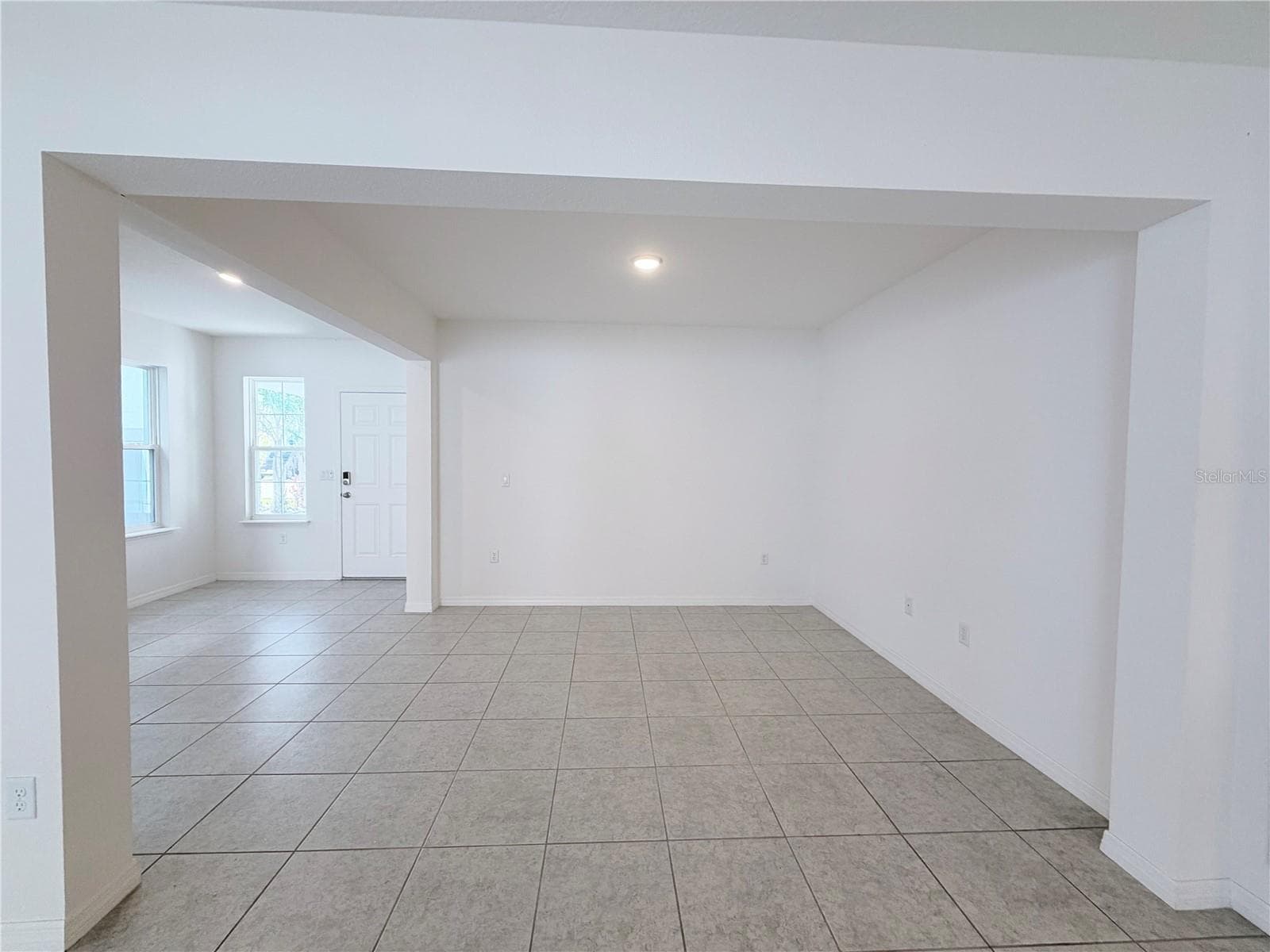 Single Family Residence at 2021 CANTON PARK DR, WINTER HAVEN, photo 16 of 92