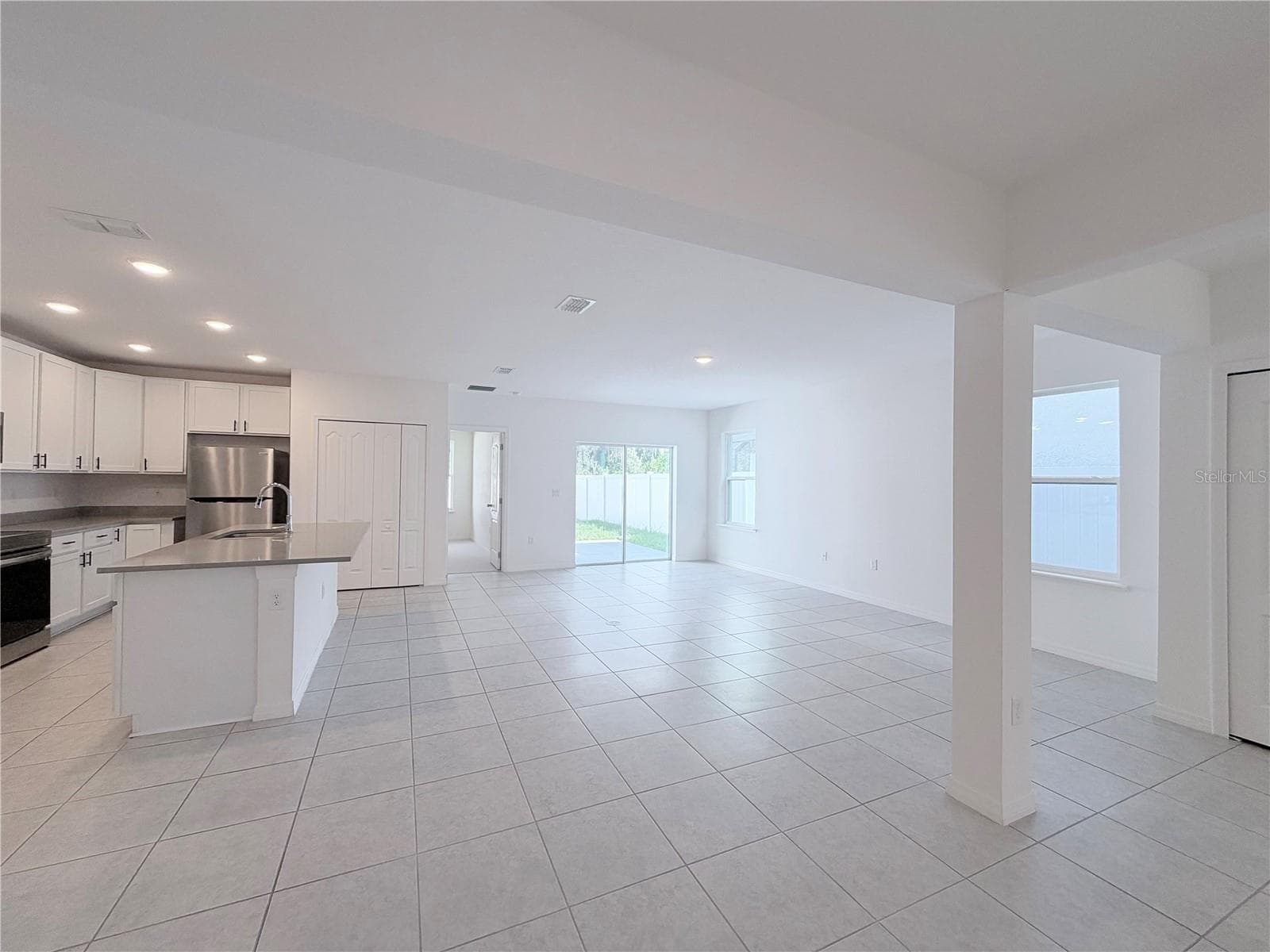 Single Family Residence at 2021 CANTON PARK DR, WINTER HAVEN, photo 20 of 92