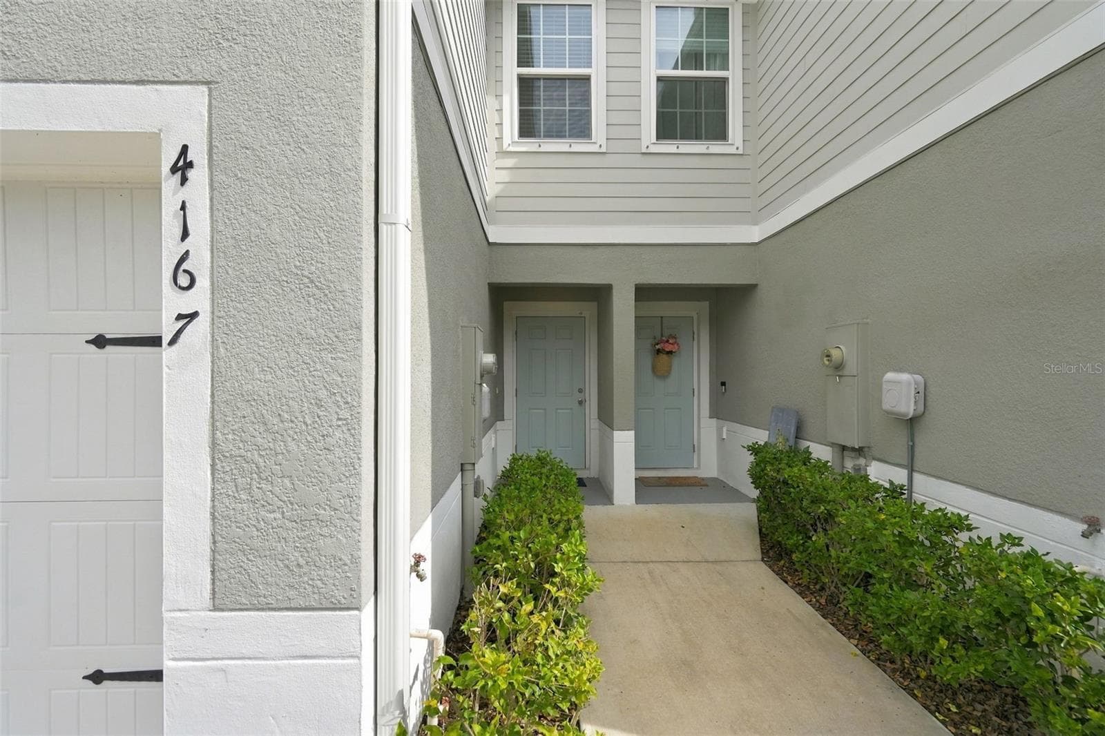 App controlled access to garage - 4167 HARBOUR PALM DR, HOLIDAY