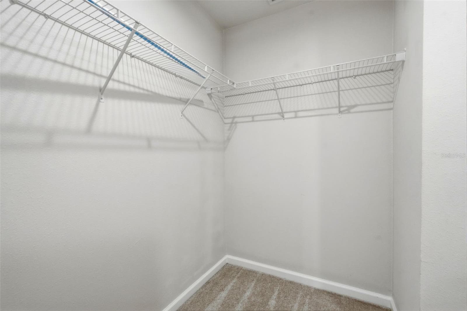 Large primary closet - 4167 HARBOUR PALM DR, HOLIDAY
