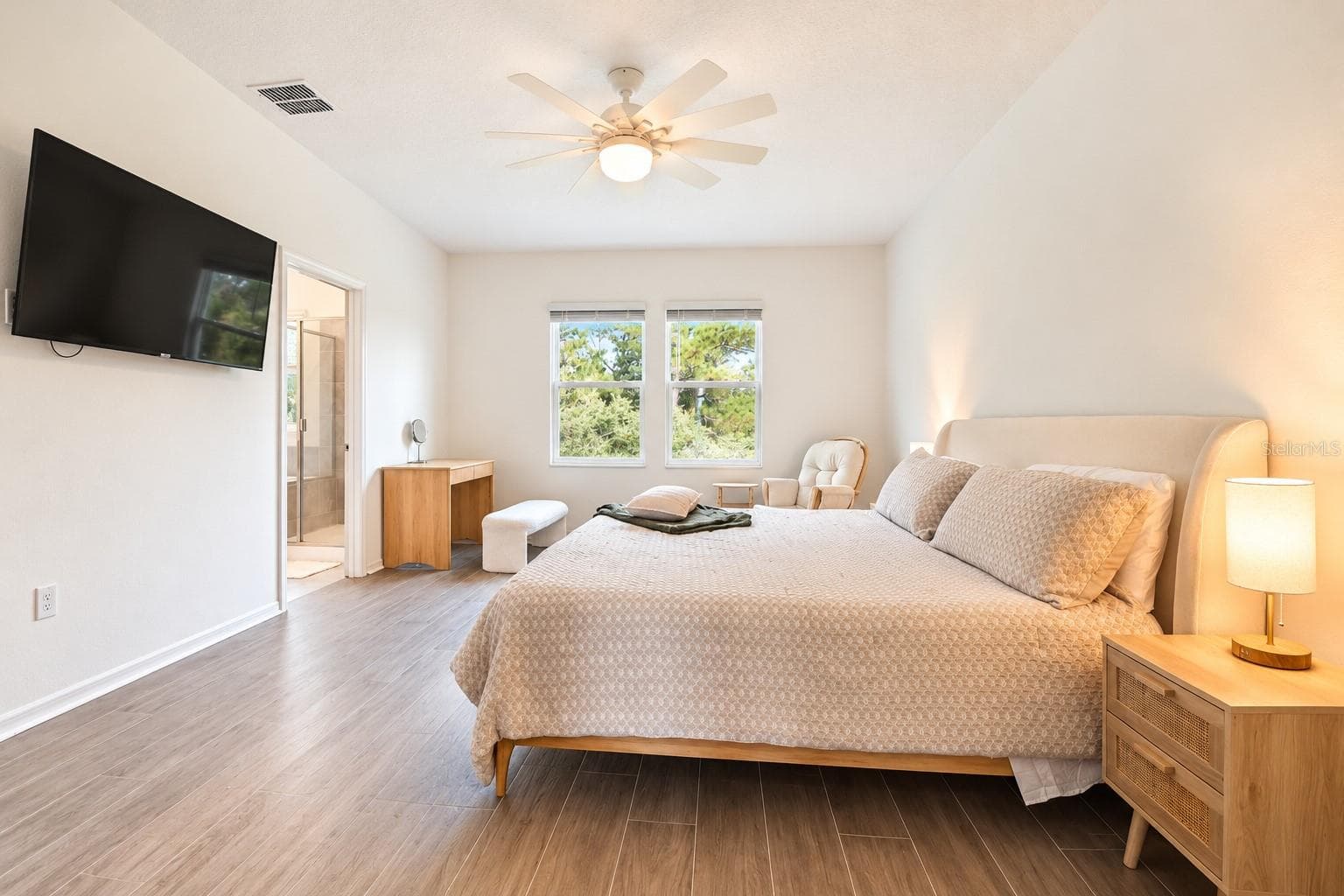 Single Family Residence at 3975 WILLOWBROOK DR, EDGEWATER, photo 19 of 46