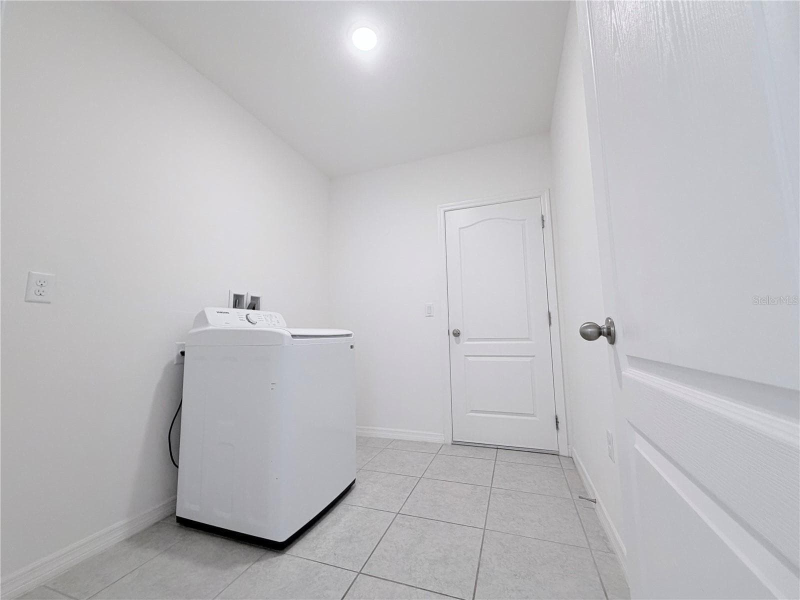 Single Family Residence at 2021 CANTON PARK DR, WINTER HAVEN, photo 50 of 92