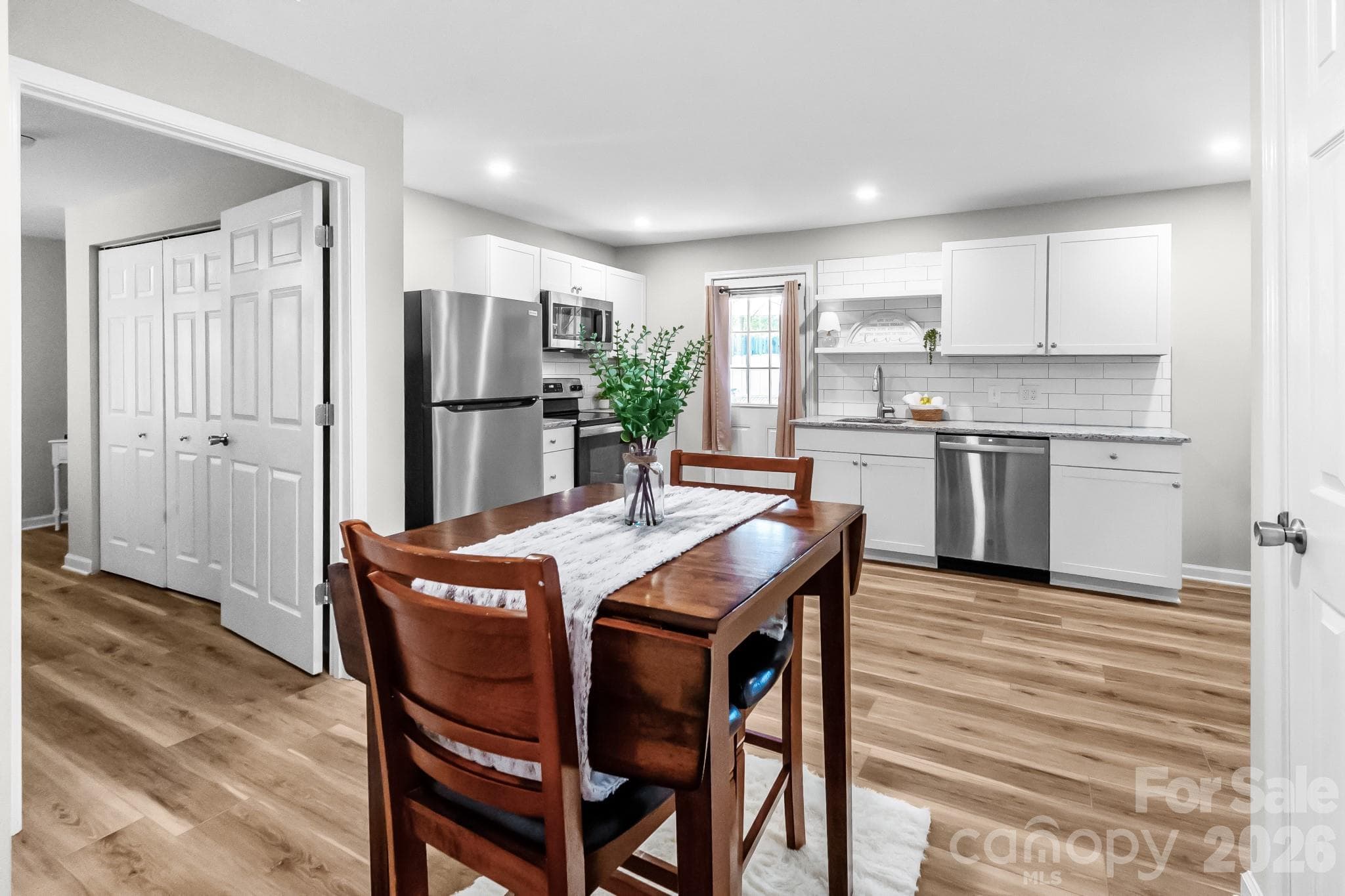Single Family Residence at 112 W Poplar Street, Stanley, photo 19 of 43