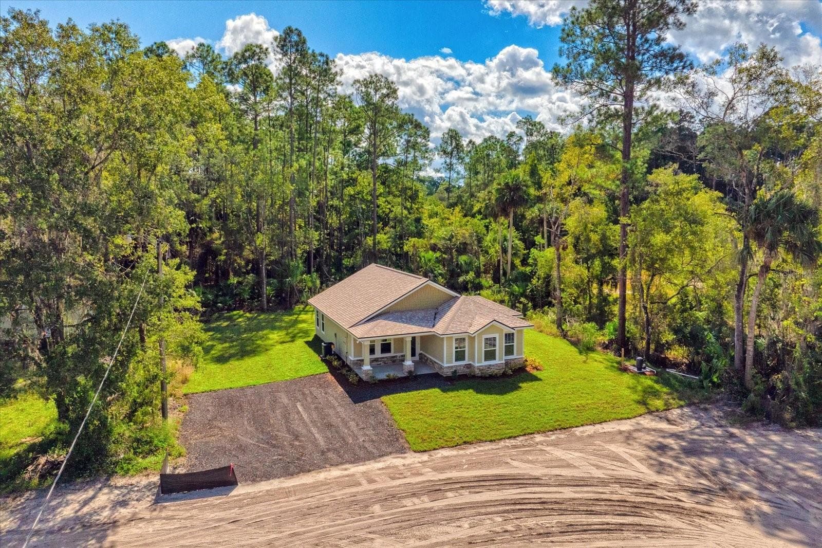 Single Family Residence at 1331 WATER OAK RD, BUNNELL, photo 2 of 50