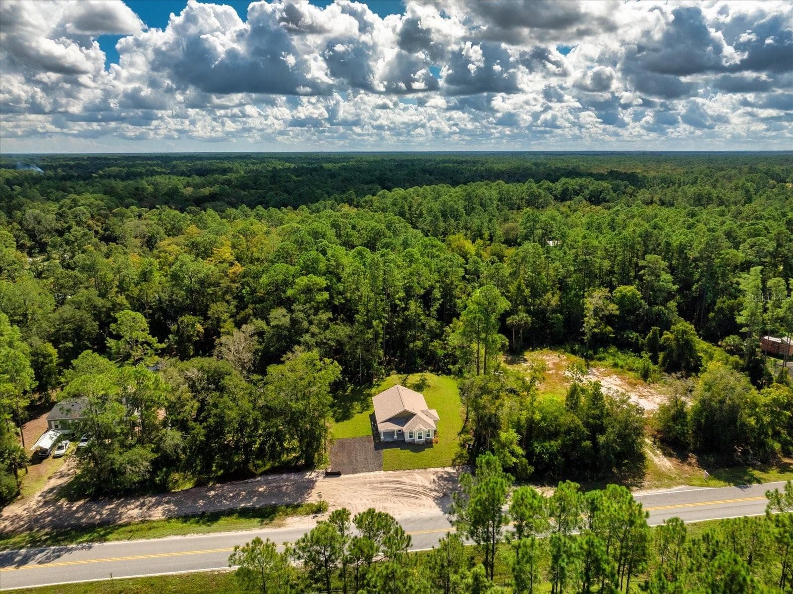 Single Family Residence at 1331 WATER OAK RD, BUNNELL, photo 3 of 50