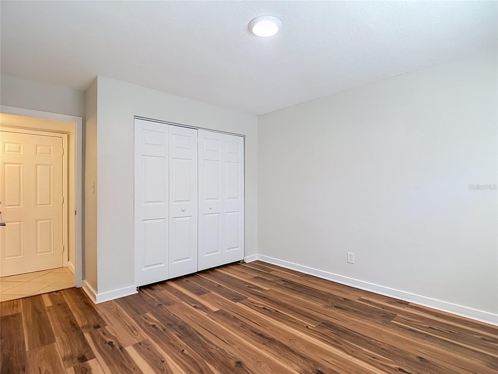Downstair Primary Room - 607 BREEZEWAY CT, BRANDON