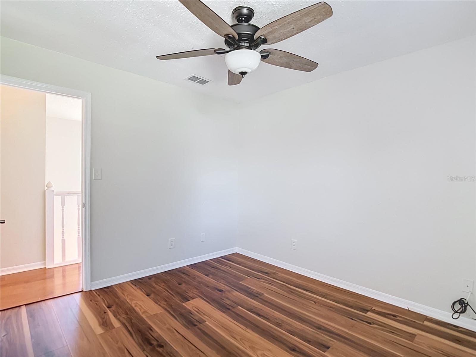 Bedroom 2 - 607 BREEZEWAY CT, BRANDON