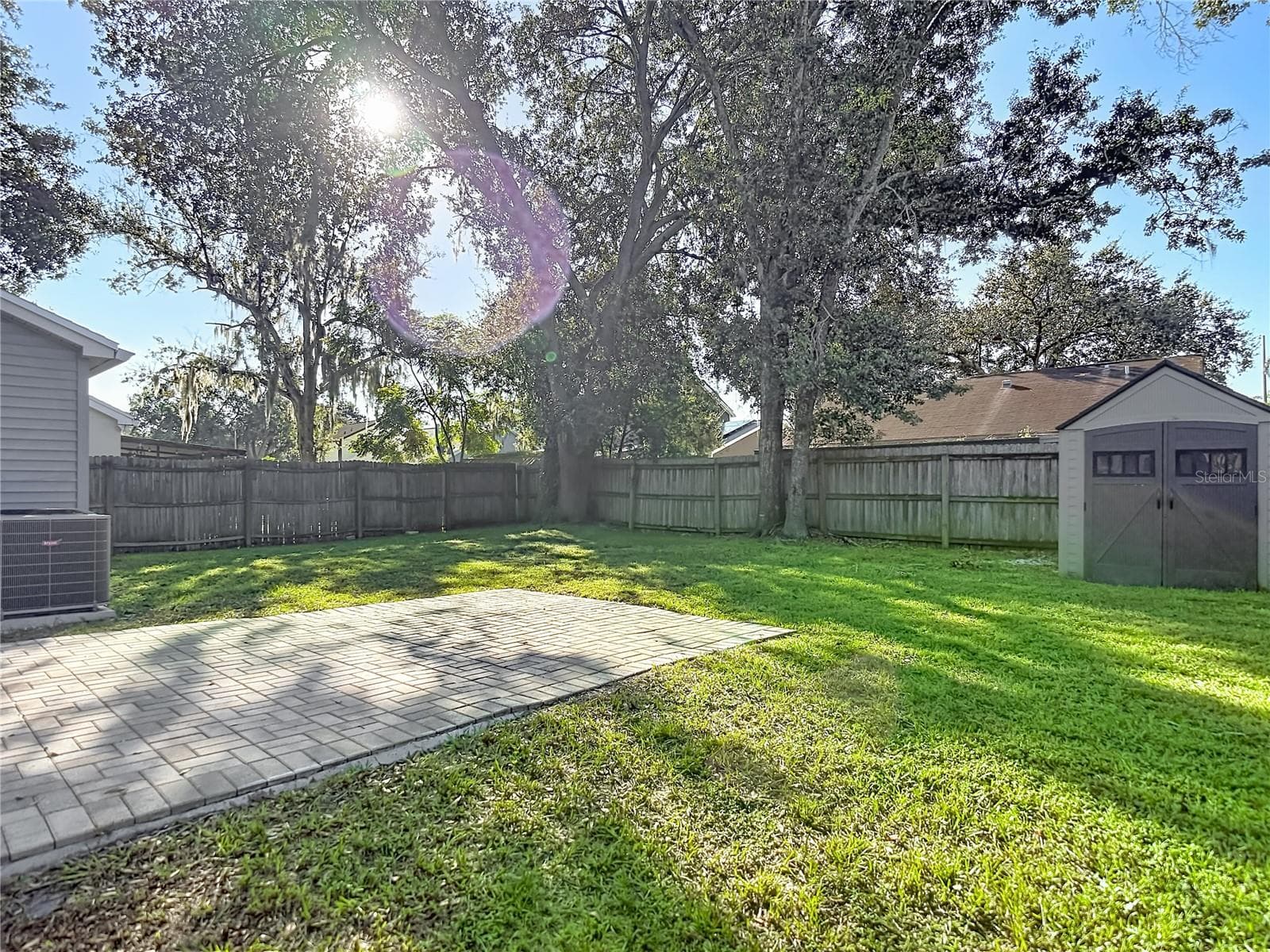 Single Family Residence at 607 BREEZEWAY CT, BRANDON, photo 41 of 54