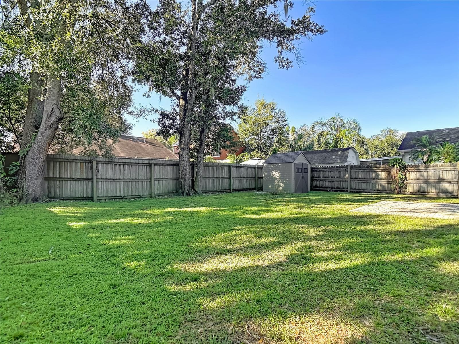 Single Family Residence at 607 BREEZEWAY CT, BRANDON, photo 42 of 54