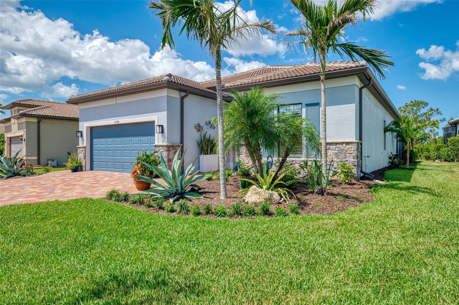 Single Family Residence at 13180 RINELLA ST, VENICE, photo 8 of 97