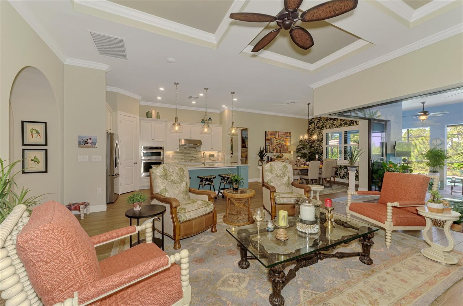 Single Family Residence at 13180 RINELLA ST, VENICE, photo 21 of 97