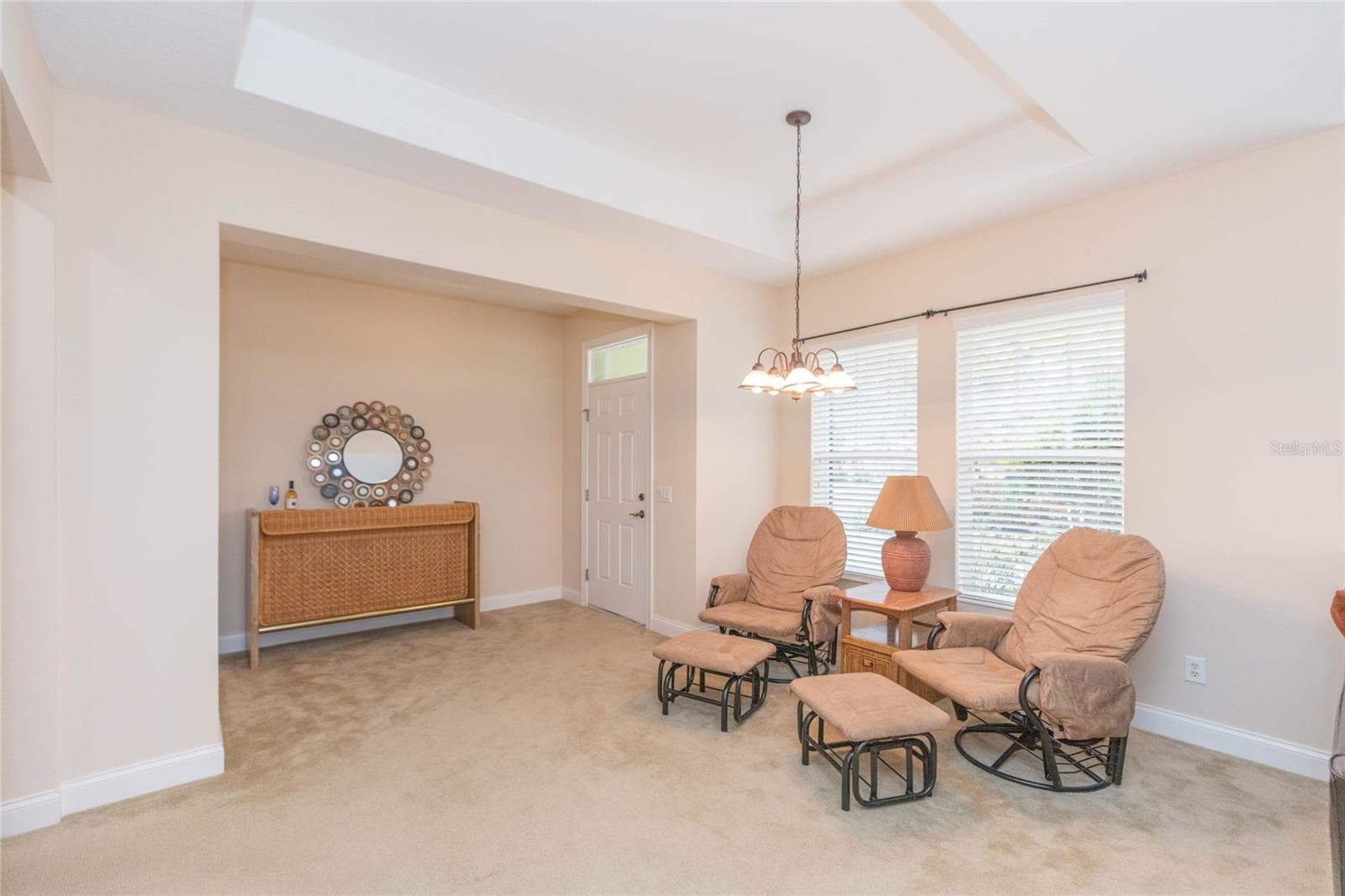 Townhouse at 320 IBISVIEW LN, APOLLO BEACH, photo 9 of 51