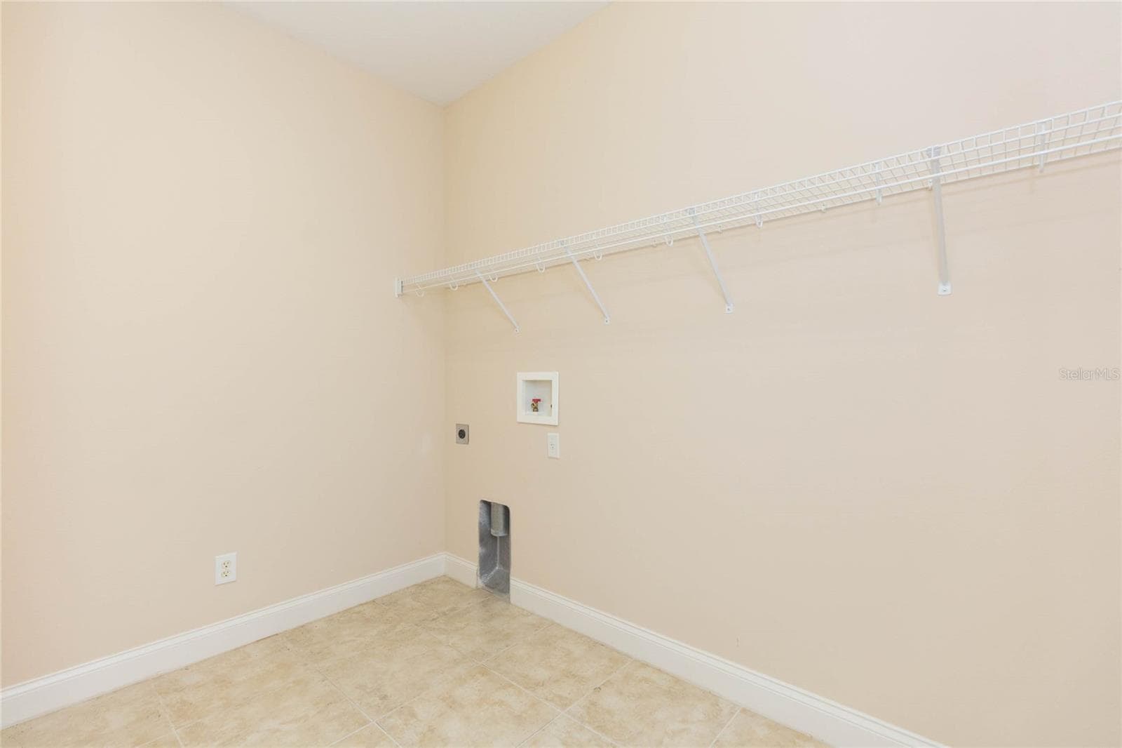 Townhouse at 320 IBISVIEW LN, APOLLO BEACH, photo 37 of 51
