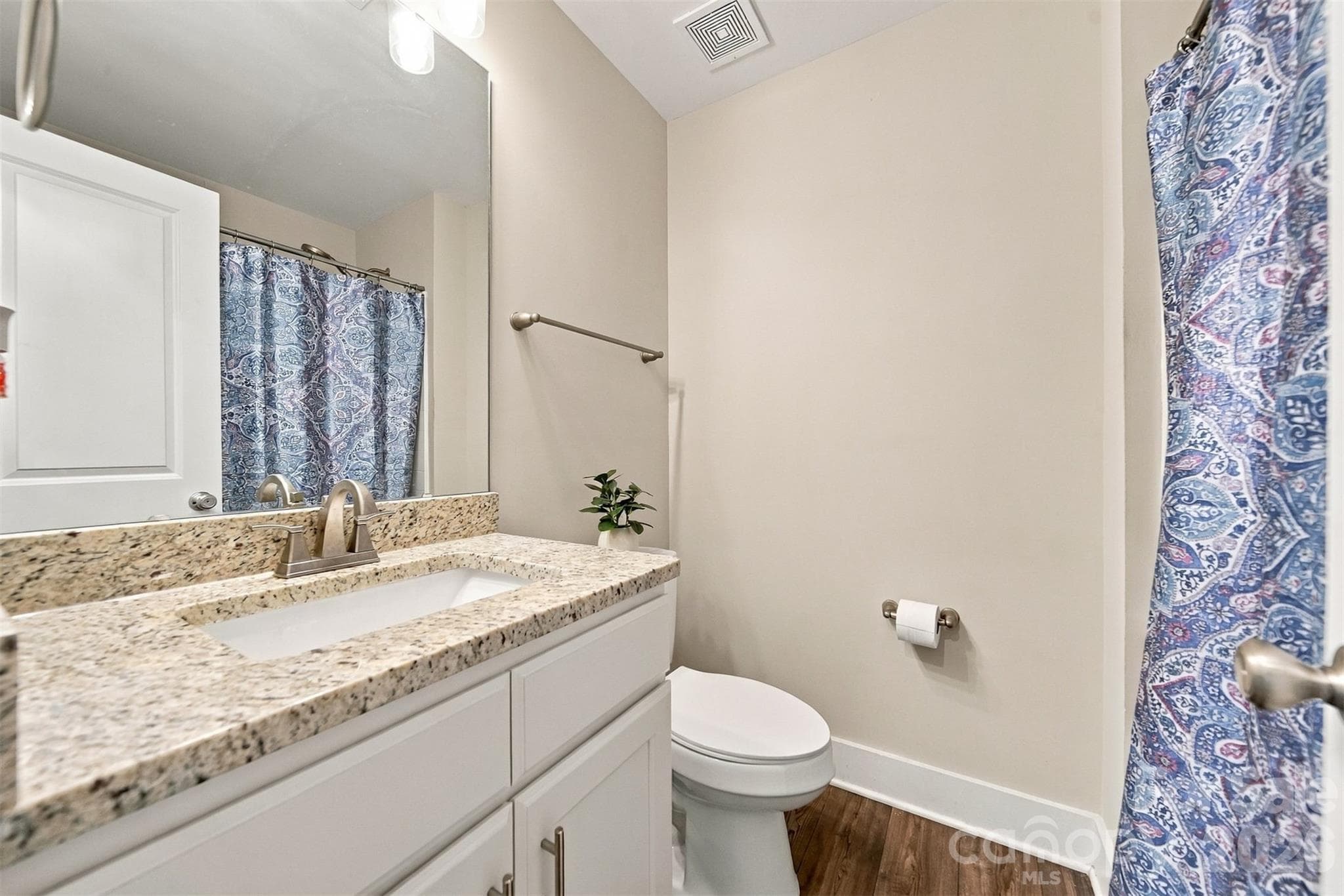Single Family Residence at 509 Sacco Extension, Belmont, photo 9 of 22