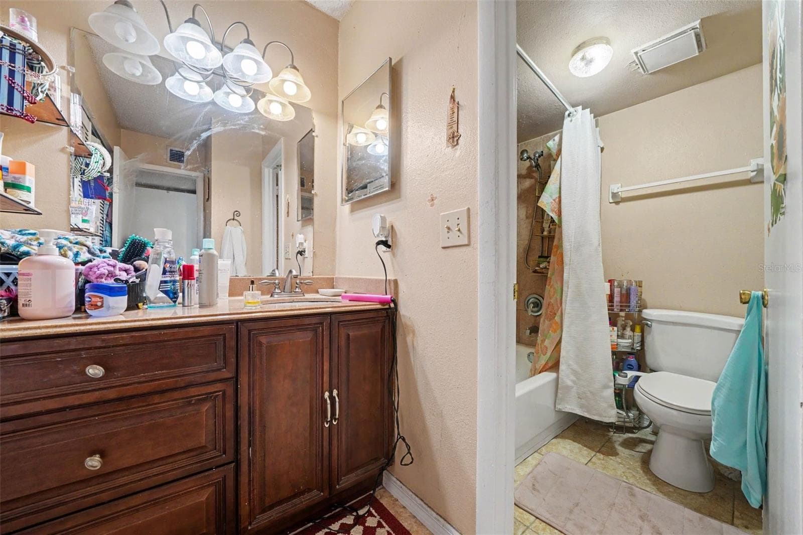 Condominium at 4307 S SEMORAN BLVD #2, ORLANDO, photo 16 of 31
