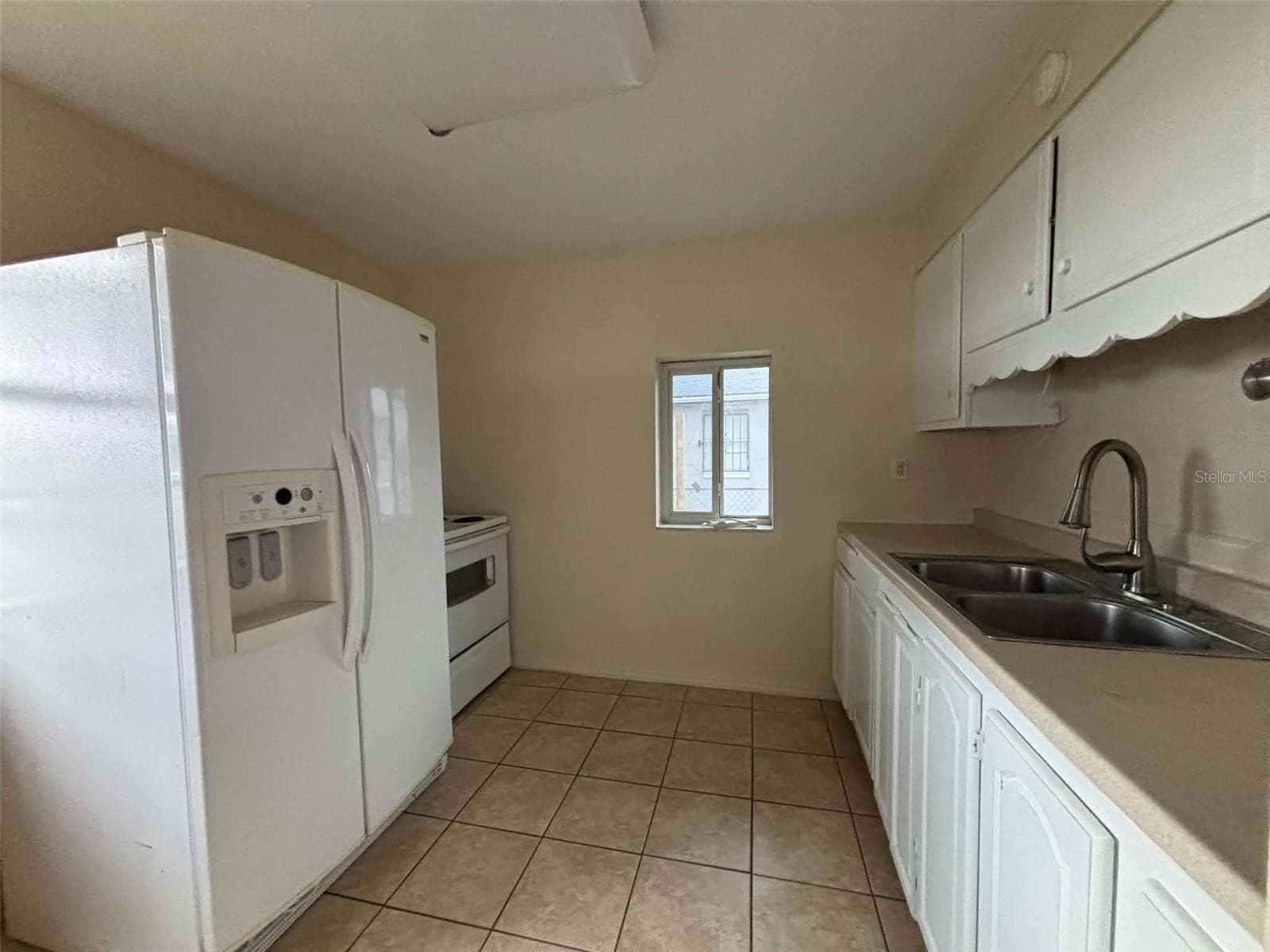 Single Family Residence at 239 MCKEAN ST, AUBURNDALE, photo 9 of 26