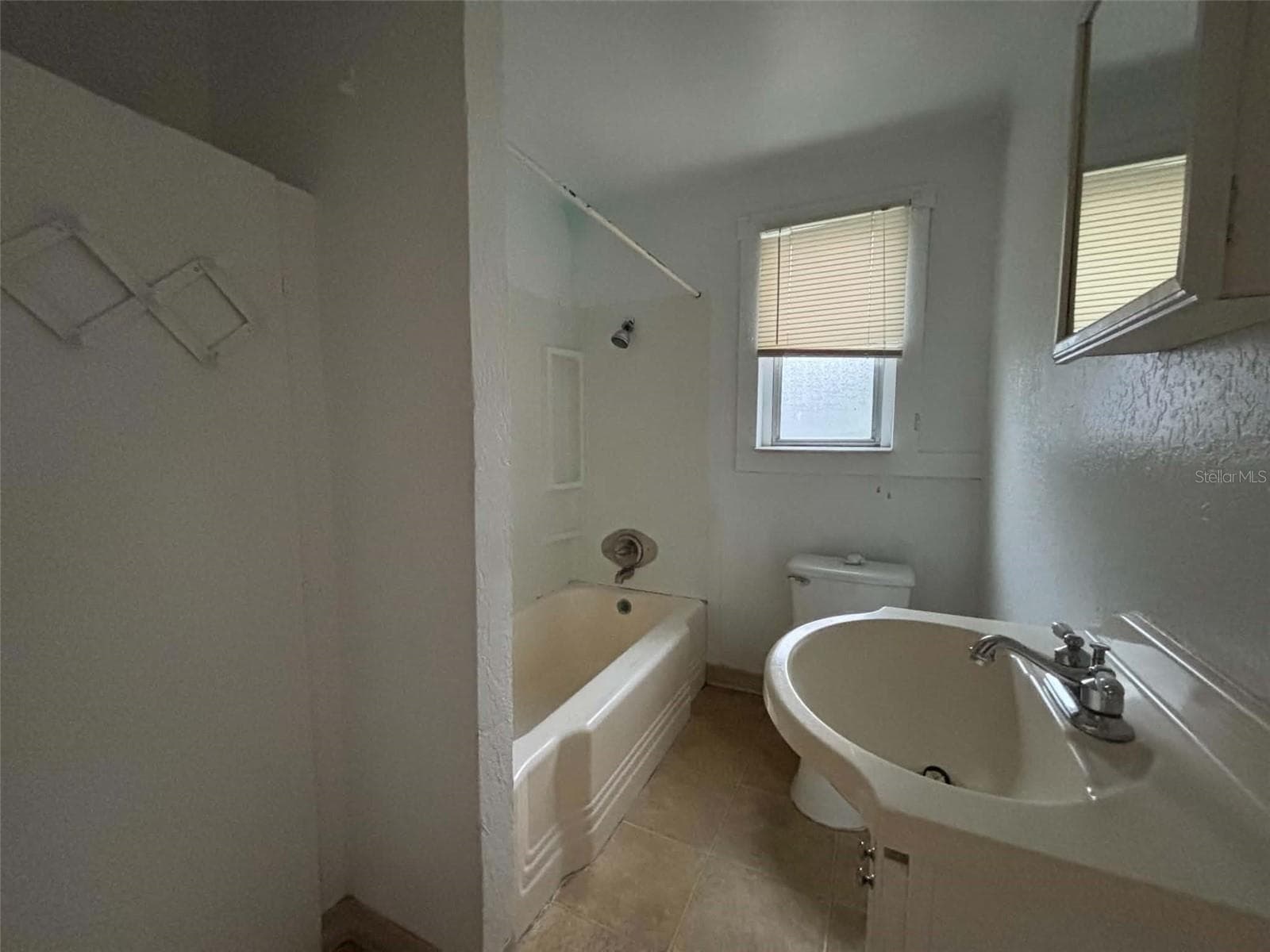 Single Family Residence at 239 MCKEAN ST, AUBURNDALE, photo 14 of 26
