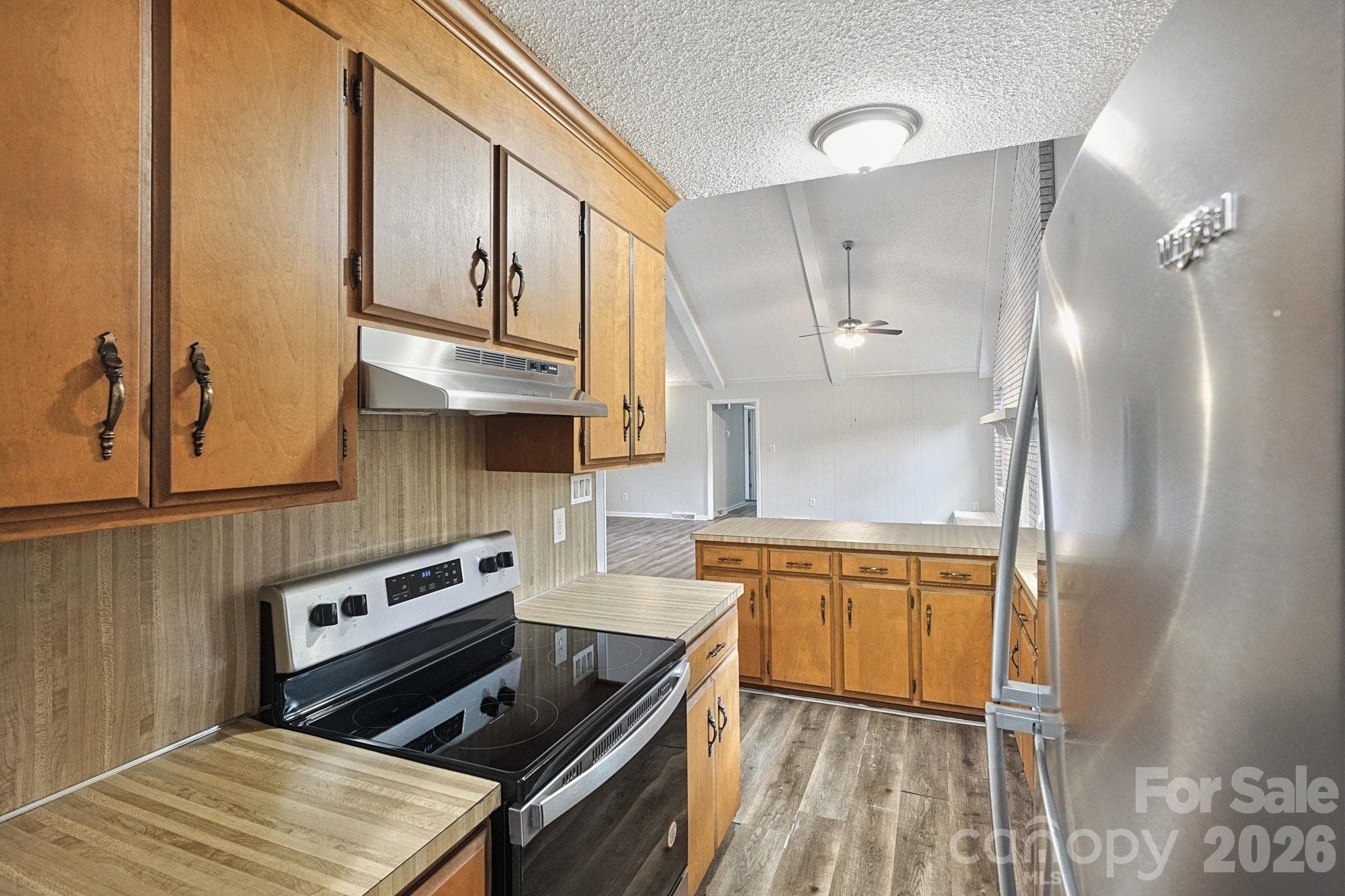 Single Family Residence at 6205 Ferncliff Drive, Concord, photo 12 of 30