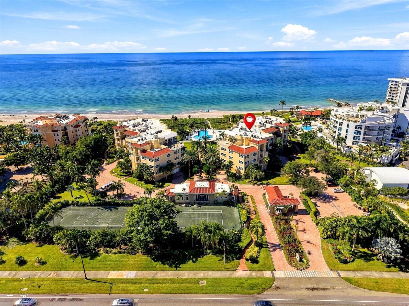 Villa di Lancia is an exclusive community of 38 residences ideally situated near World class golf, marinas, restaurants and shopping. - 2185 GULF OF MEXICO DR #243, LONGBOAT KEY