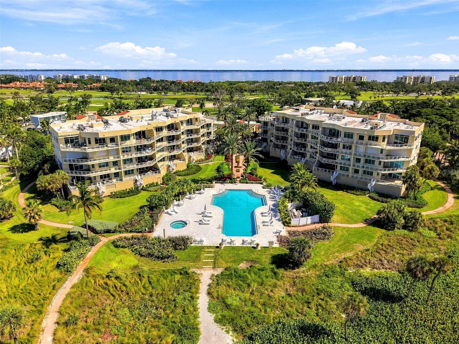 Gulf to golf views from this penthouse unit. - 2185 GULF OF MEXICO DR #243, LONGBOAT KEY