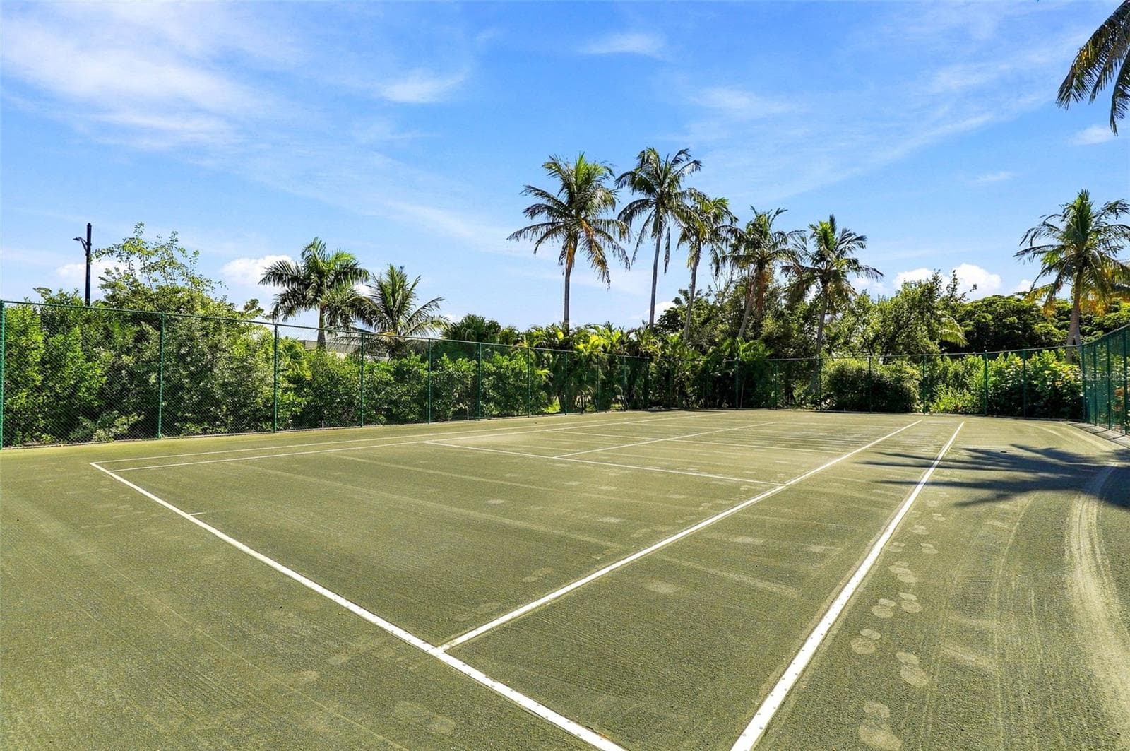 Community Tennis Courts - 2185 GULF OF MEXICO DR #243, LONGBOAT KEY