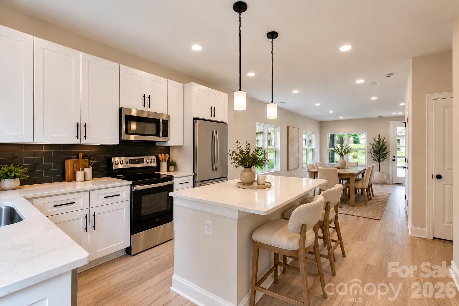 Virtual Staging - 311 W Chestnut Street, Stanley
