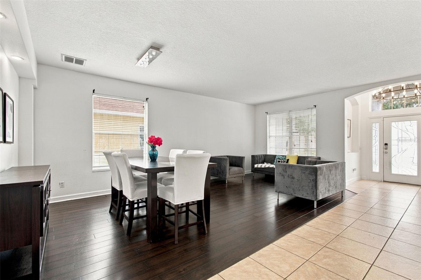 Single Family Residence at 19025 FISHERMANS BEND DR, LUTZ, photo 8 of 80