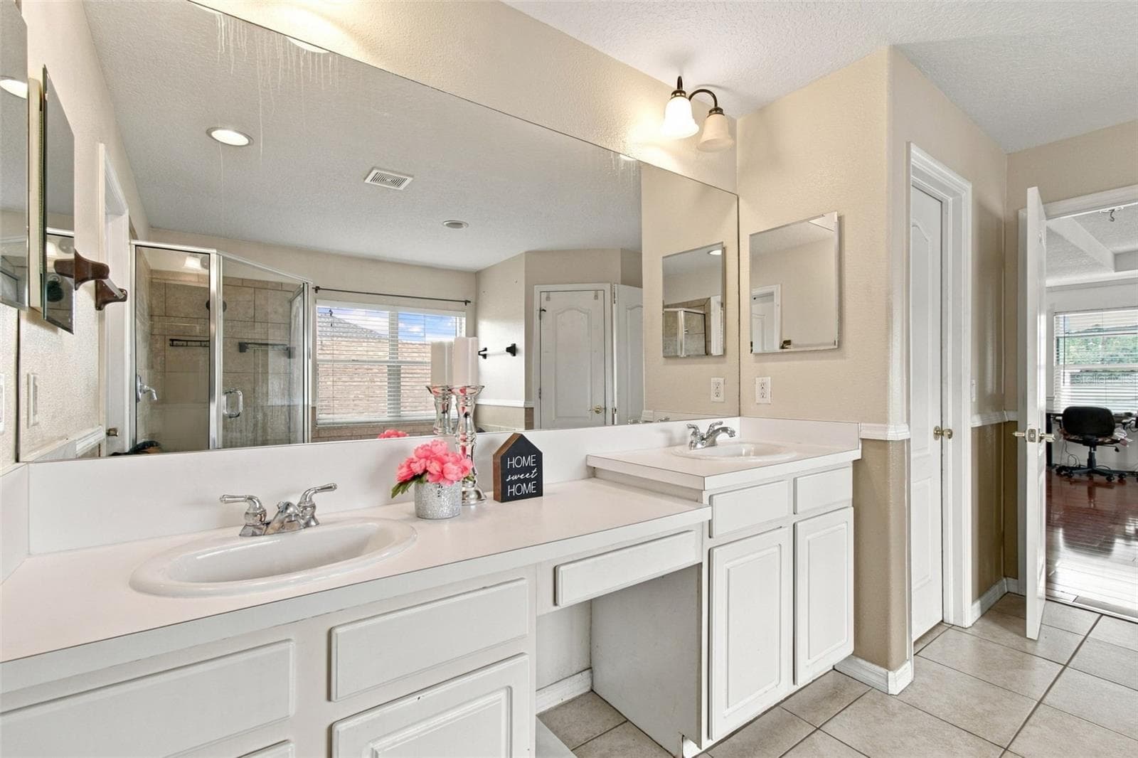 Single Family Residence at 19025 FISHERMANS BEND DR, LUTZ, photo 47 of 80