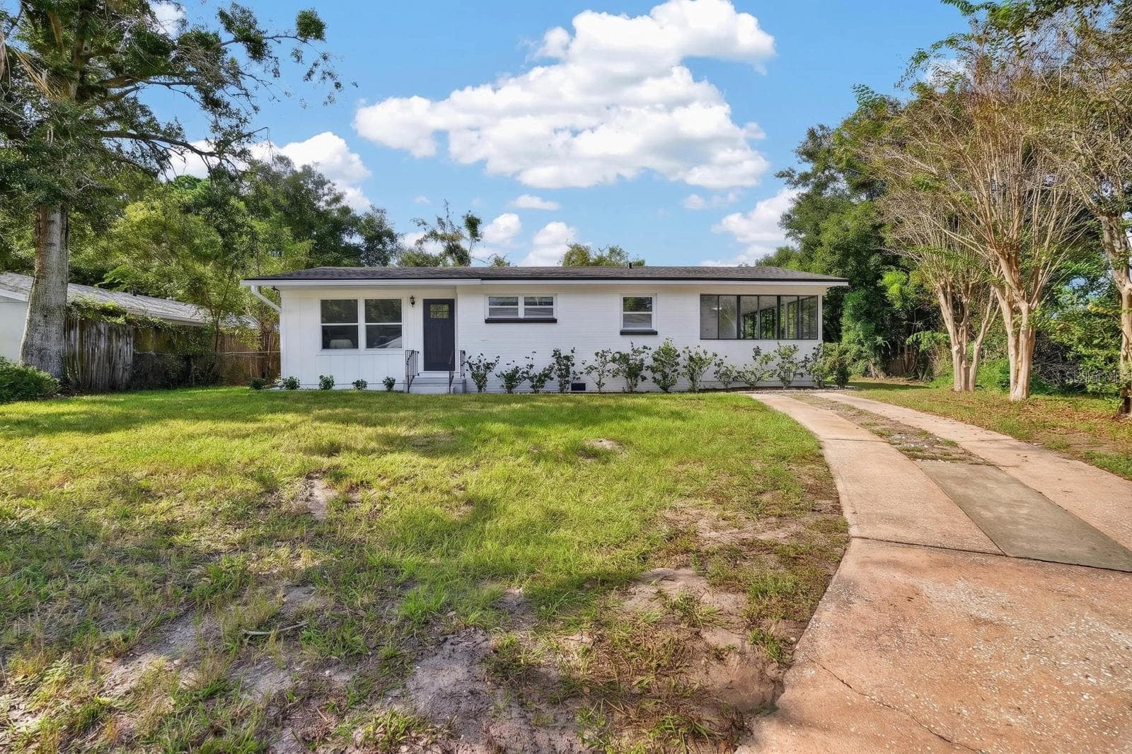 Single Family Residence at 301 CHAPEL RD, ST AUGUSTINE, photo 8 of 51