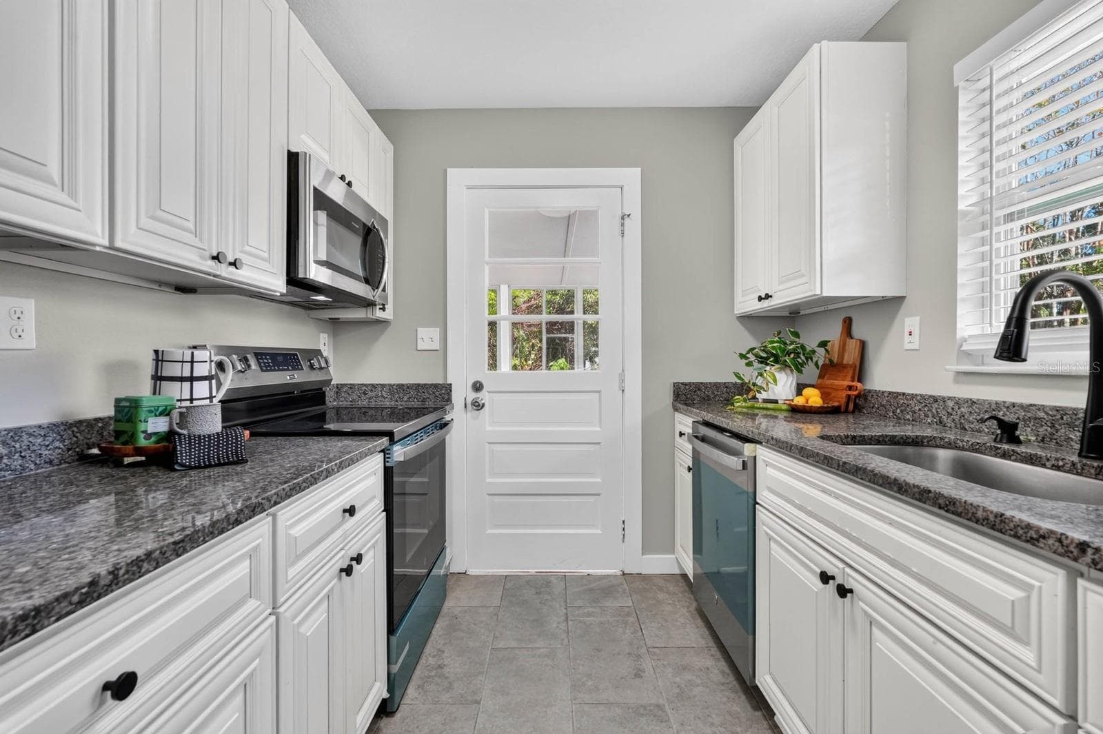 Single Family Residence at 301 CHAPEL RD, ST AUGUSTINE, photo 19 of 51