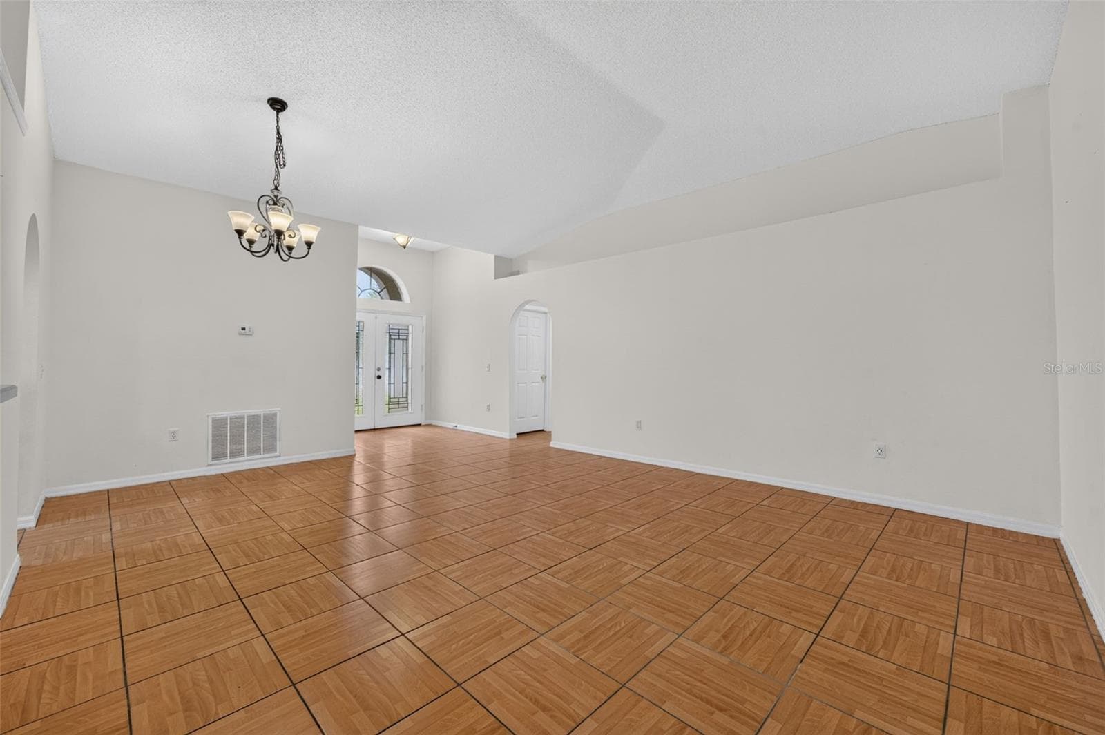 Single Family Residence at 2018 WEKIVA RESERVE BLVD, APOPKA, photo 8 of 37