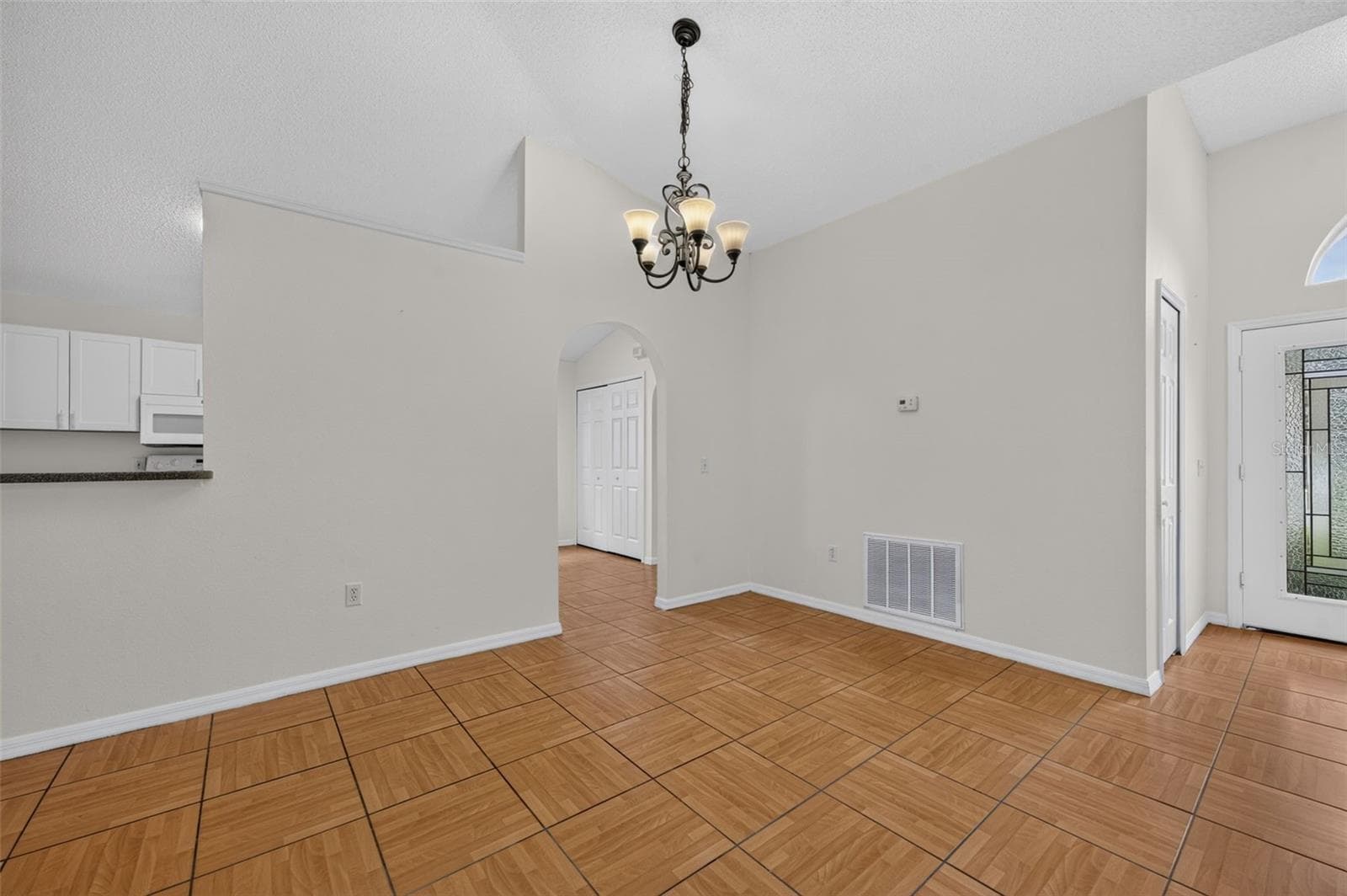 Single Family Residence at 2018 WEKIVA RESERVE BLVD, APOPKA, photo 9 of 37