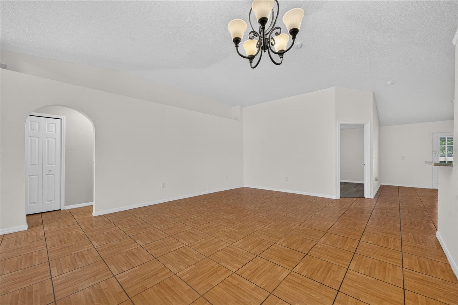 Single Family Residence at 2018 WEKIVA RESERVE BLVD, APOPKA, photo 10 of 37