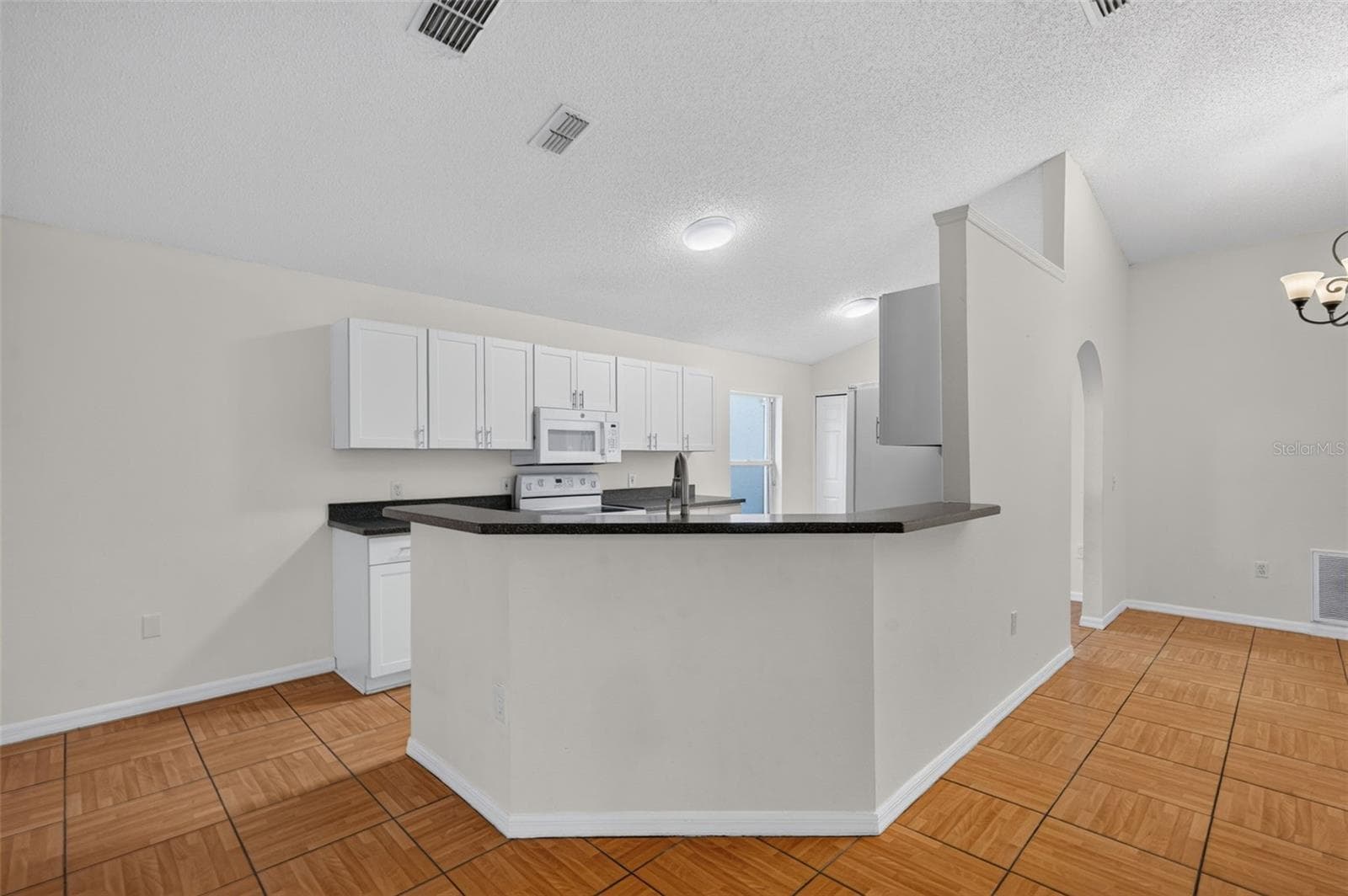 Single Family Residence at 2018 WEKIVA RESERVE BLVD, APOPKA, photo 11 of 37