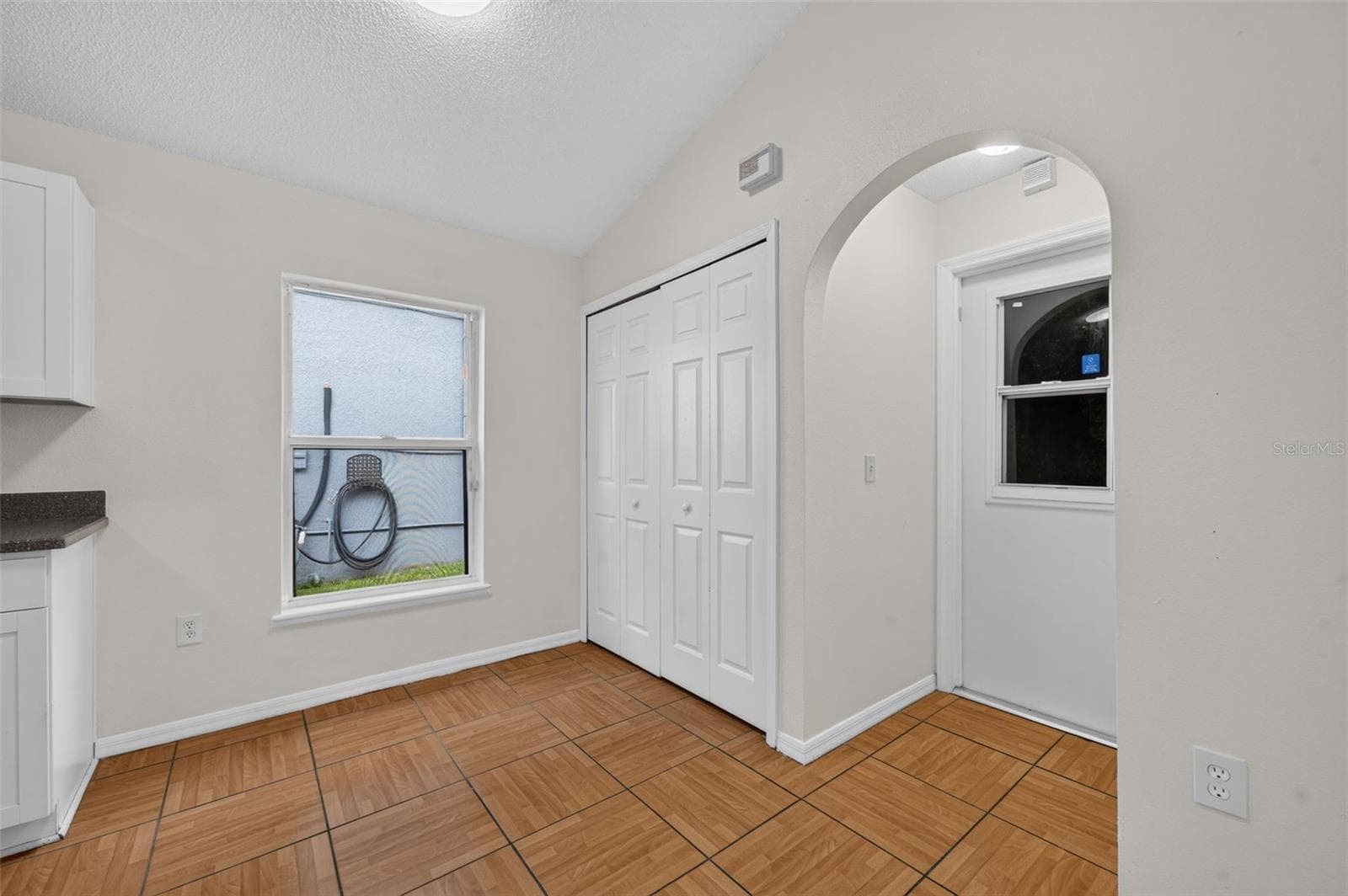 Single Family Residence at 2018 WEKIVA RESERVE BLVD, APOPKA, photo 18 of 37