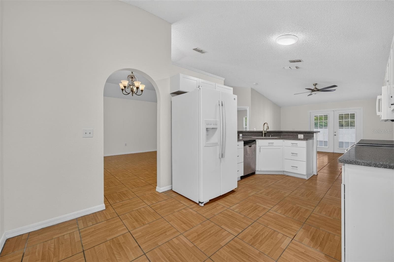Single Family Residence at 2018 WEKIVA RESERVE BLVD, APOPKA, photo 19 of 37