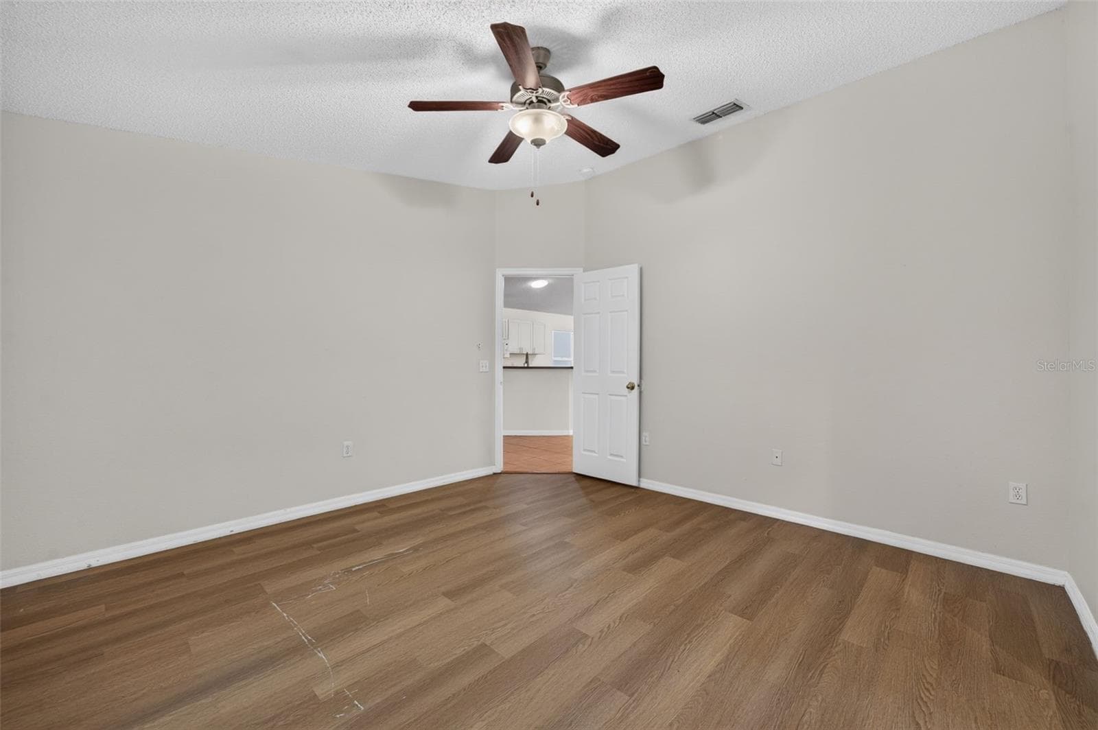 Single Family Residence at 2018 WEKIVA RESERVE BLVD, APOPKA, photo 24 of 37