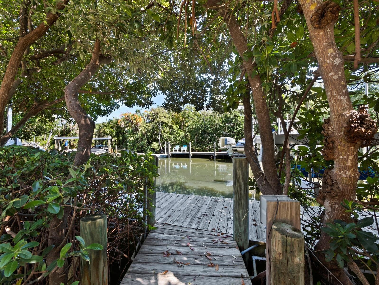Single Family Residence at 550 NORTON ST, LONGBOAT KEY, photo 46 of 57