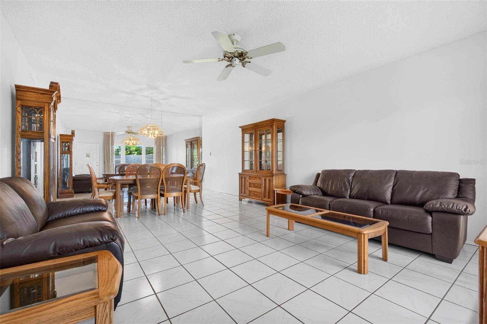 Living/Dining Area fully furnished - 2221 SWEDISH DR #53, CLEARWATER
