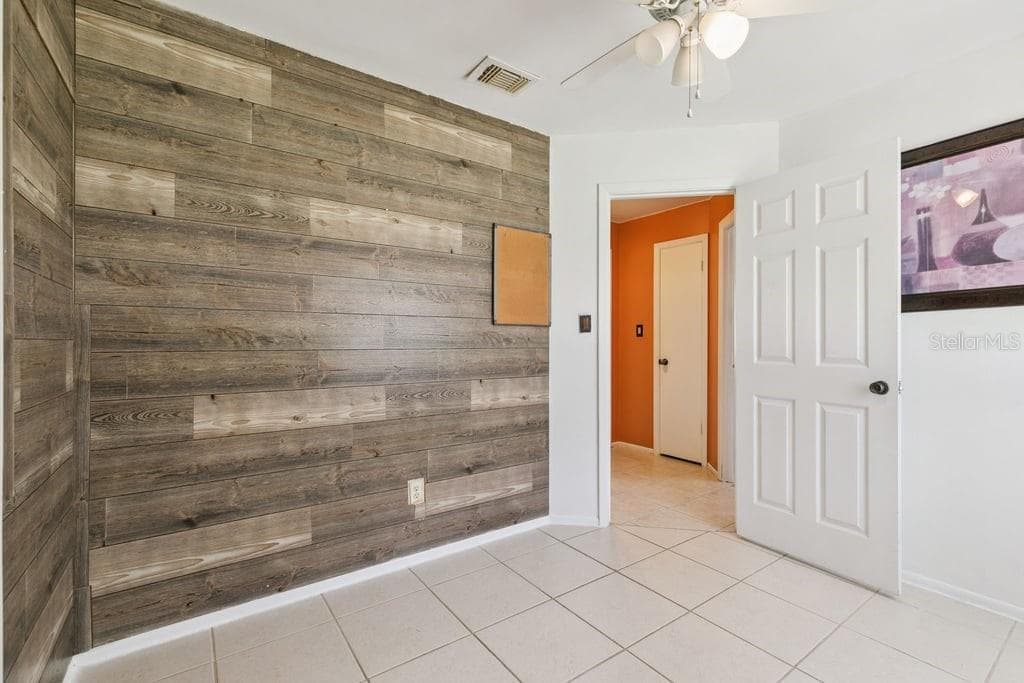 Bedroom 2 - 8509 LYONIA DR, ORLANDO