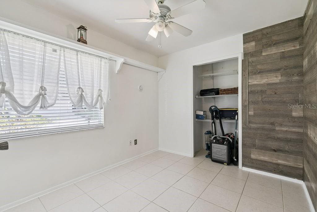 Bedroom 2 - 8509 LYONIA DR, ORLANDO