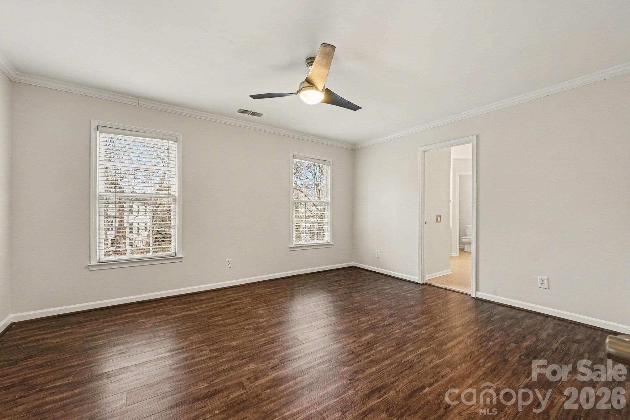 Single Family Residence at 5805 Swanston Drive, Charlotte, photo 19 of 32