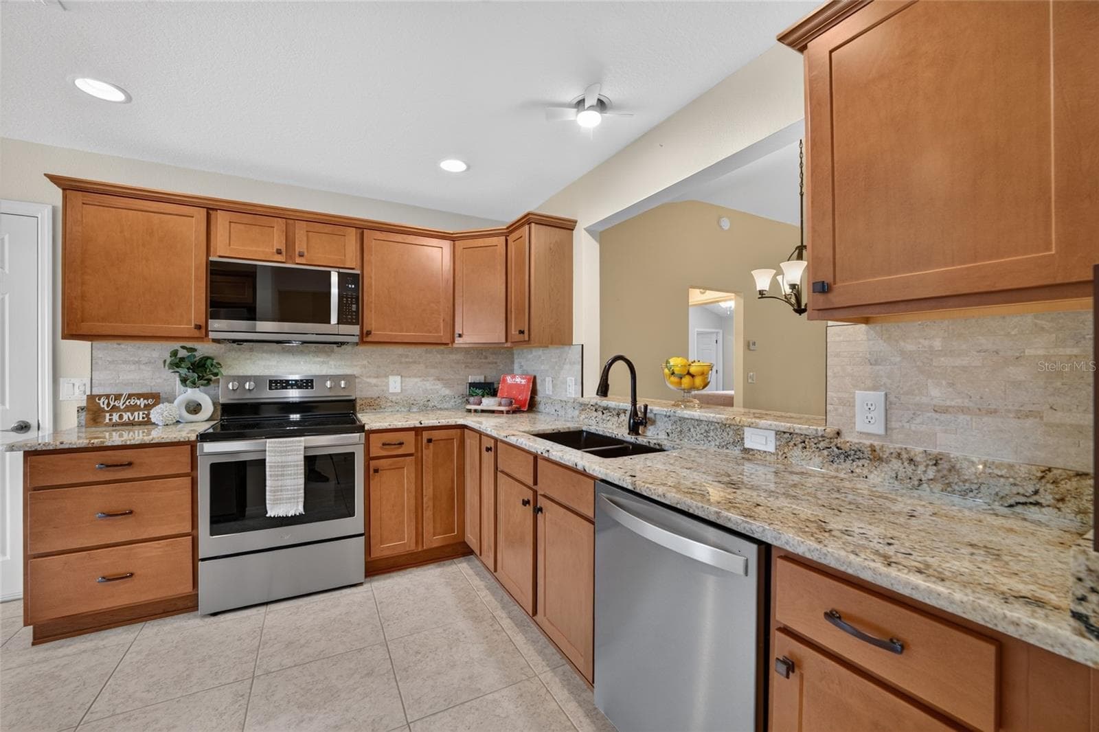 Granite Countertops & Tile Backsplash! - 3552 WYNGATE PL, THE VILLAGES