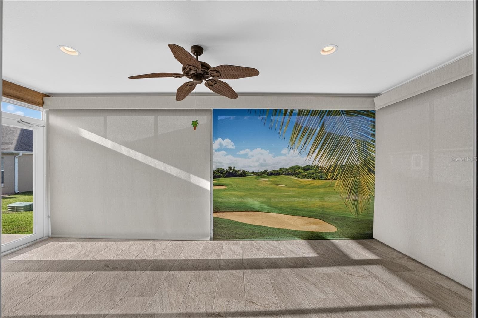 Glass Enclosed Florida Room with Custom Shades - 3552 WYNGATE PL, THE VILLAGES