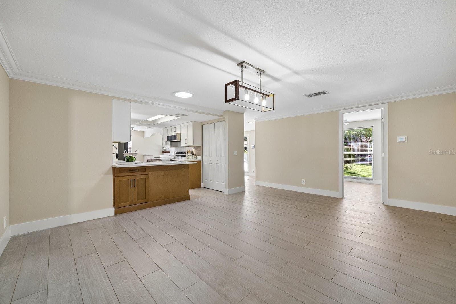 Single Family Residence at 7321 CANAL BLVD, TAMPA, photo 27 of 44