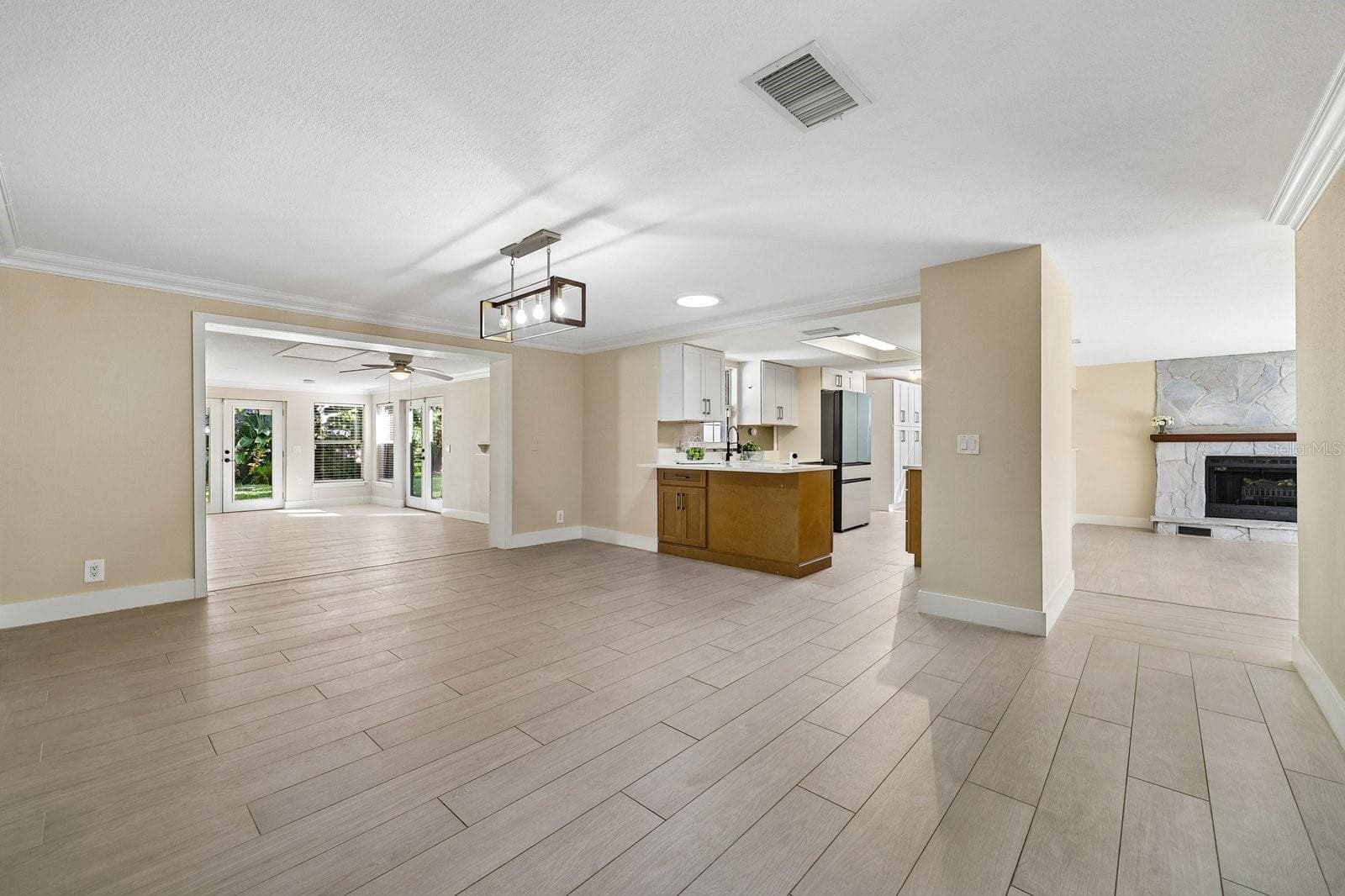 Single Family Residence at 7321 CANAL BLVD, TAMPA, photo 28 of 44