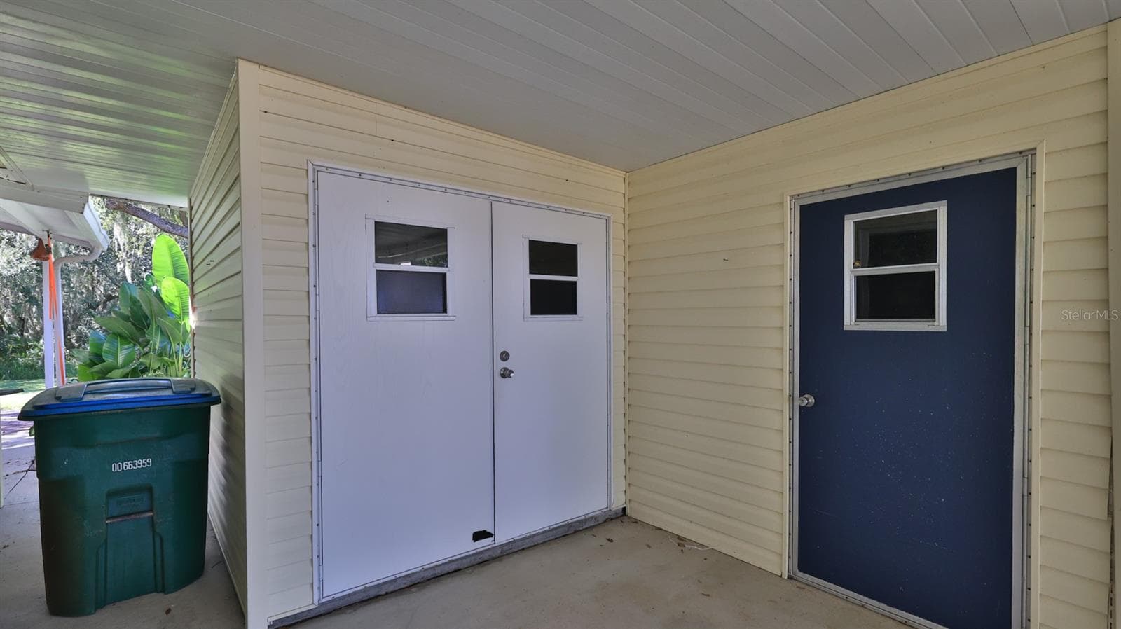Manufactured Home at 494 SIOUX BLVD, OAK HILL, photo 6 of 63