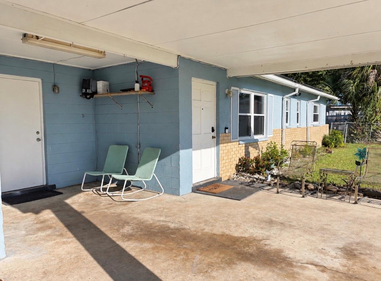Single Family Residence at 6745 LARCH LN, ORLANDO, photo 2 of 40