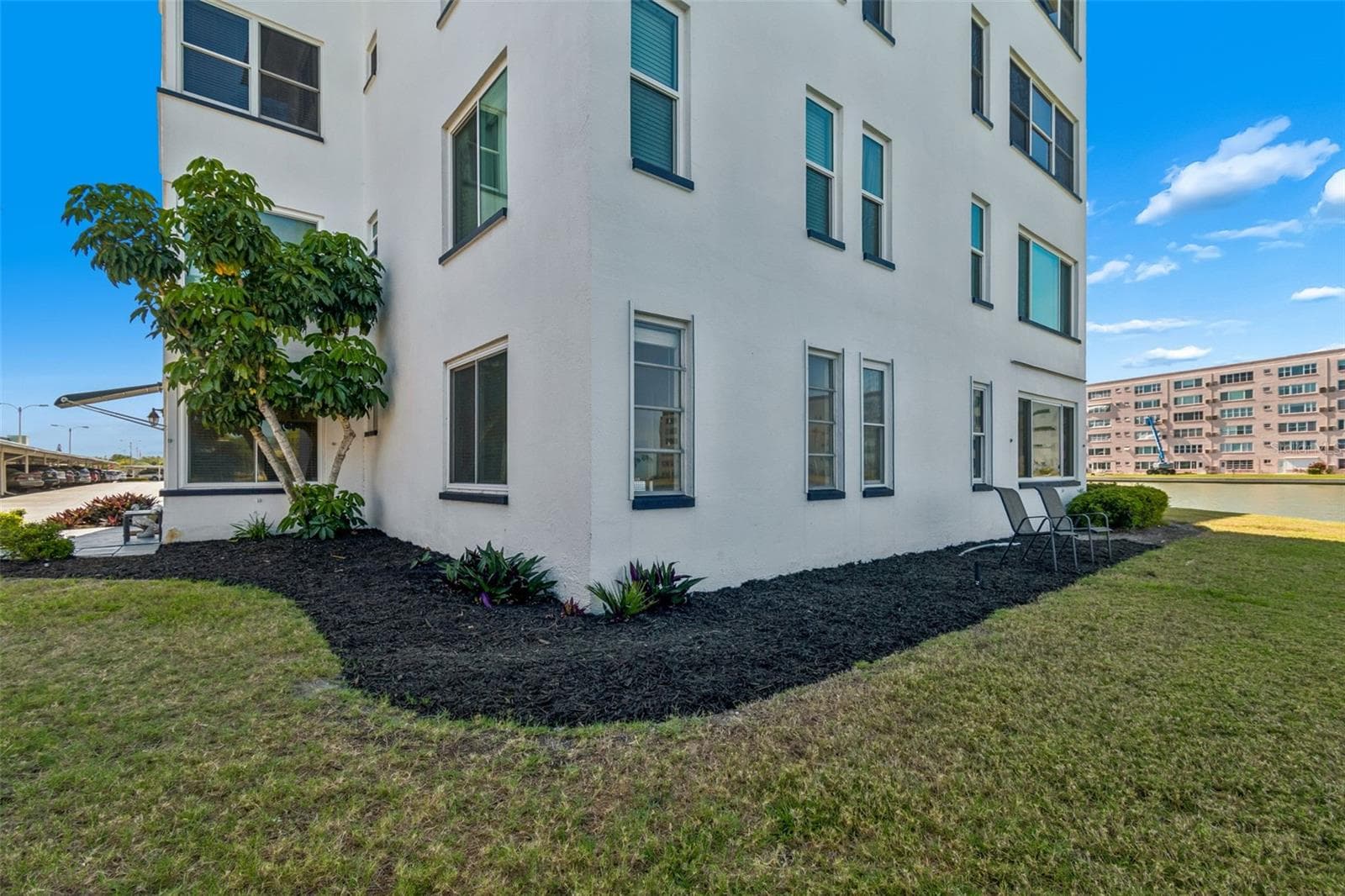 North and West Sides - 5960 30TH AVE S #114, GULFPORT